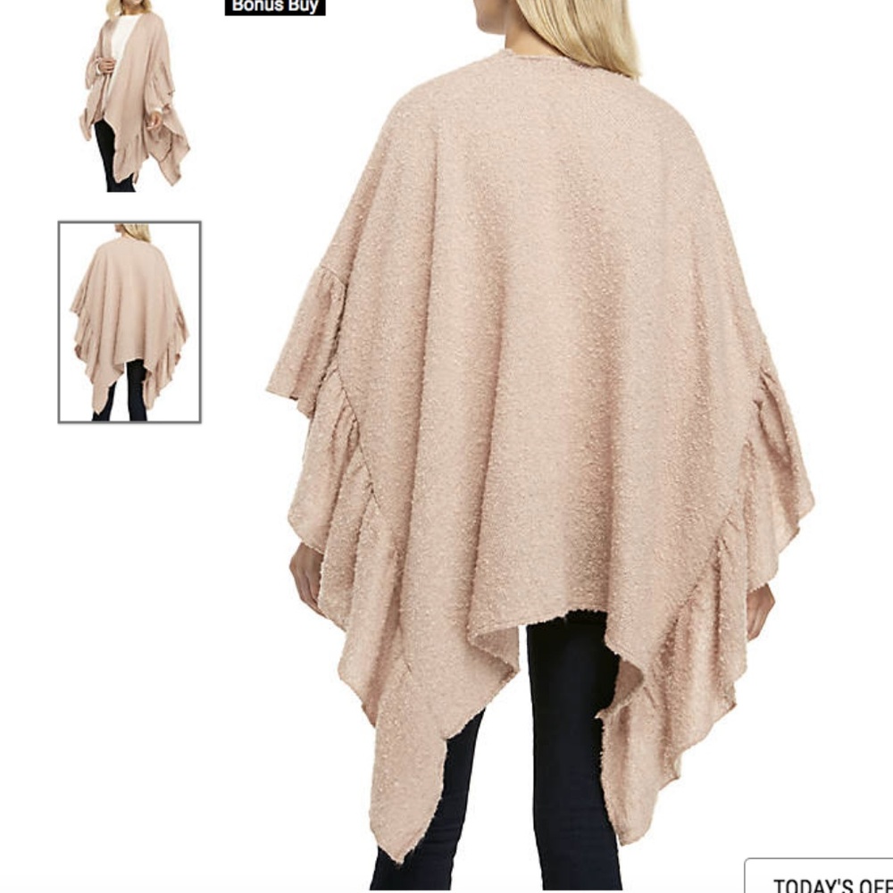 Oversized Solid Ruffle Ruana - Picture 2 of 6